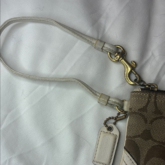 Coach Signature Women’s Brown and Cream Wristlet Wallet - Picture 4 of 11